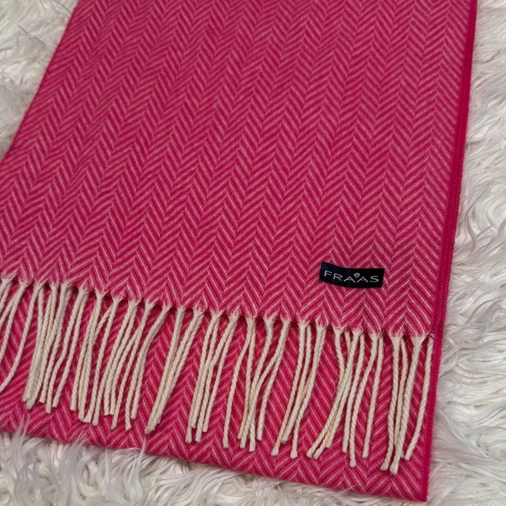 V. FRAAS Pink and Cream Scarf